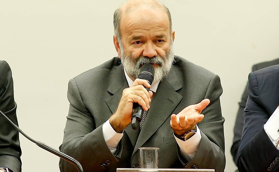 CPI da Petrobras ouve Vaccari Neto, tesoureiro do PT