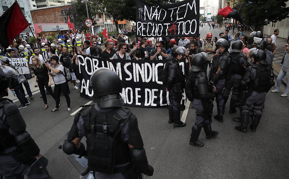 Protesto dos professores na Paulista