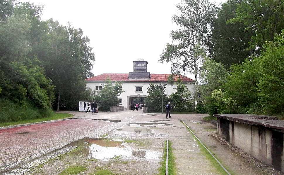 Tour pelo campo de concentração de Dachau