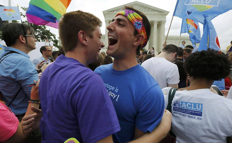 Suprema Corte dos EUA legalizou casamento gay em 2015