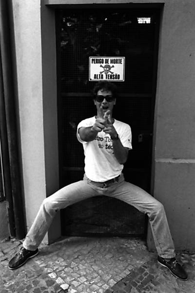 O cantor e compositor Cazuza, letrista, vocalista e líder da banda Barão Vermelho, em 1986.