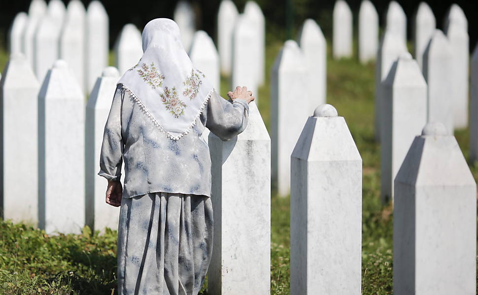 Vinte anos do massacre de Srebrenica