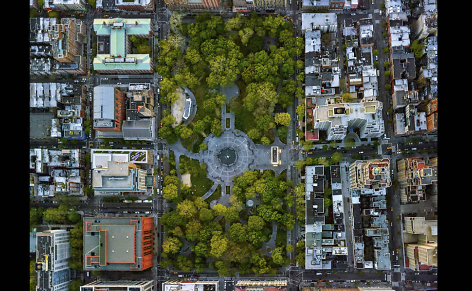 Fotógrafo conhecido por suas imagens aéreas faz série de fotos de Nova York vista de cima