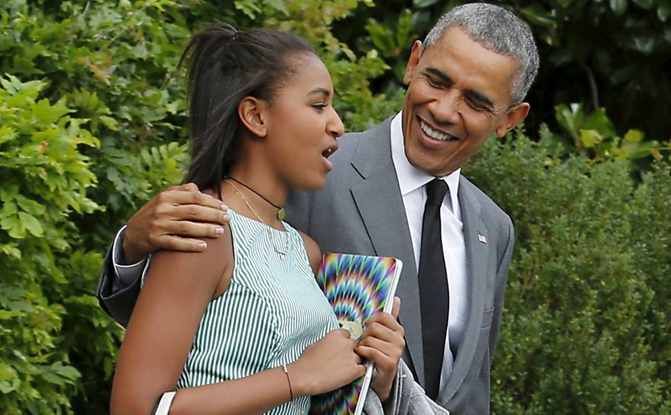 Obama passeia com as filhas em Nova York