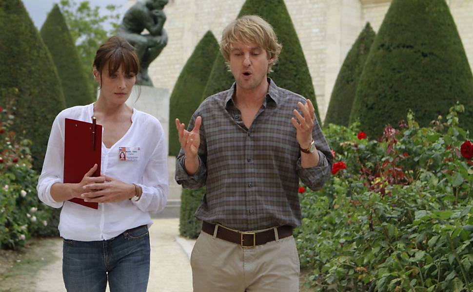 Carla Bruni e Owen Wilson em cena de 'Meia-Noite em Paris', de Woody Allen
