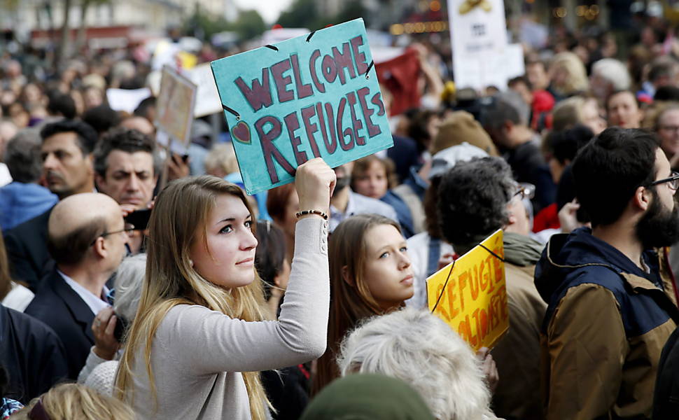 Franceses protestam a favor de refugiados em 2015