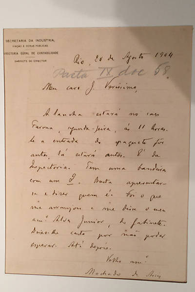 Além da correspondência, também foram descobertas ao menos três fotografias nunca vistas na iconografia de Machado.