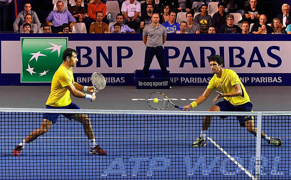 Marcelo Melo é campeão de duplas do ATP 500 de Halle e quebra jejum na  grama, Esportes