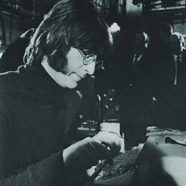 37 anos sem John Lennon