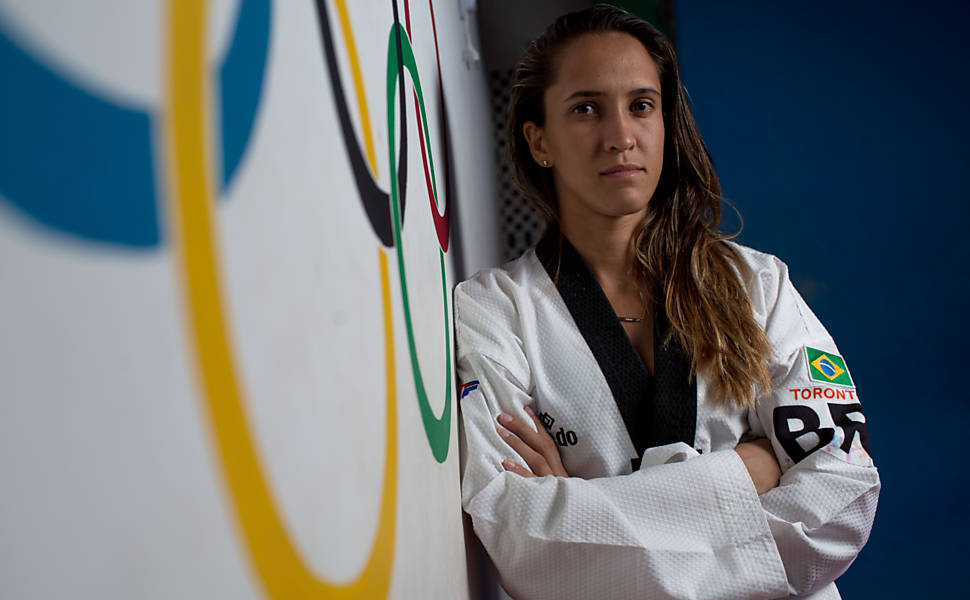 Dance Sporting - Hoje (01/05) é o aniversário da nossa Grande Mestra,  guerreira, lutadora e dona de uma grande sabedoria.Eneida ( Tia Eneida )  temos muita admiração e orgulho de vc!!! Feliz Aniversário