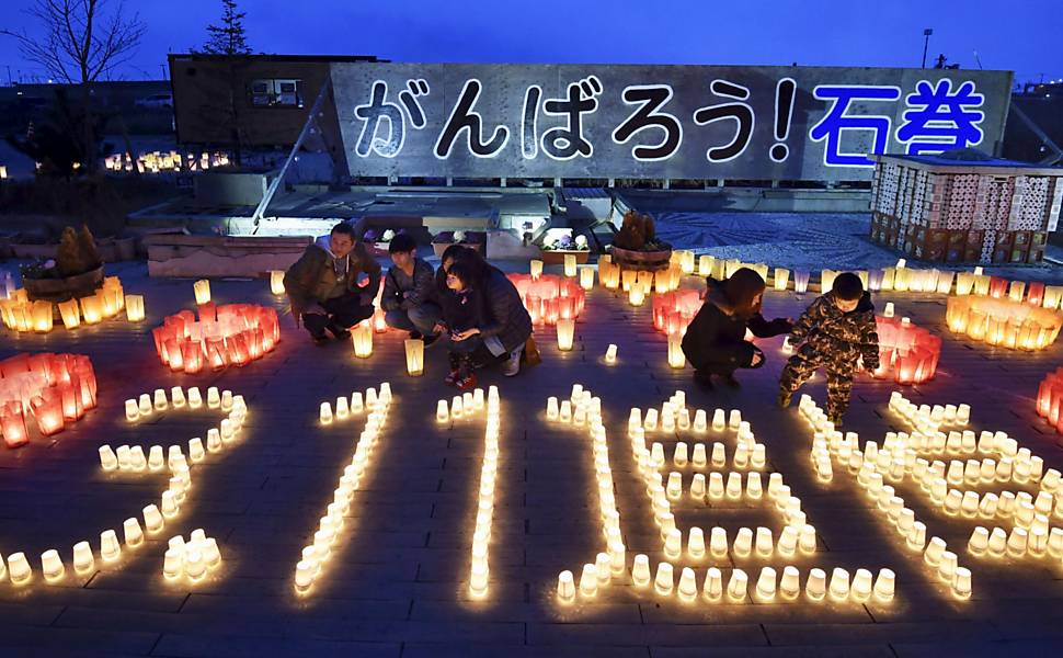 Cerimônias relembram os cinco anos do terremoto e do tsunami no Japão