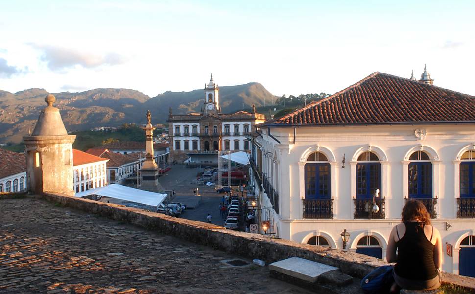 Associação Comercial de São Mateus do Sul - O dia de Tiradentes é um  feriado nacional que homenageia Joaquim José da Silva Xavier, considerado  um herói nacional, mártir e patrono da nação