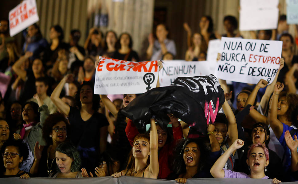 Atos contra estupro em São Paulo e Rio