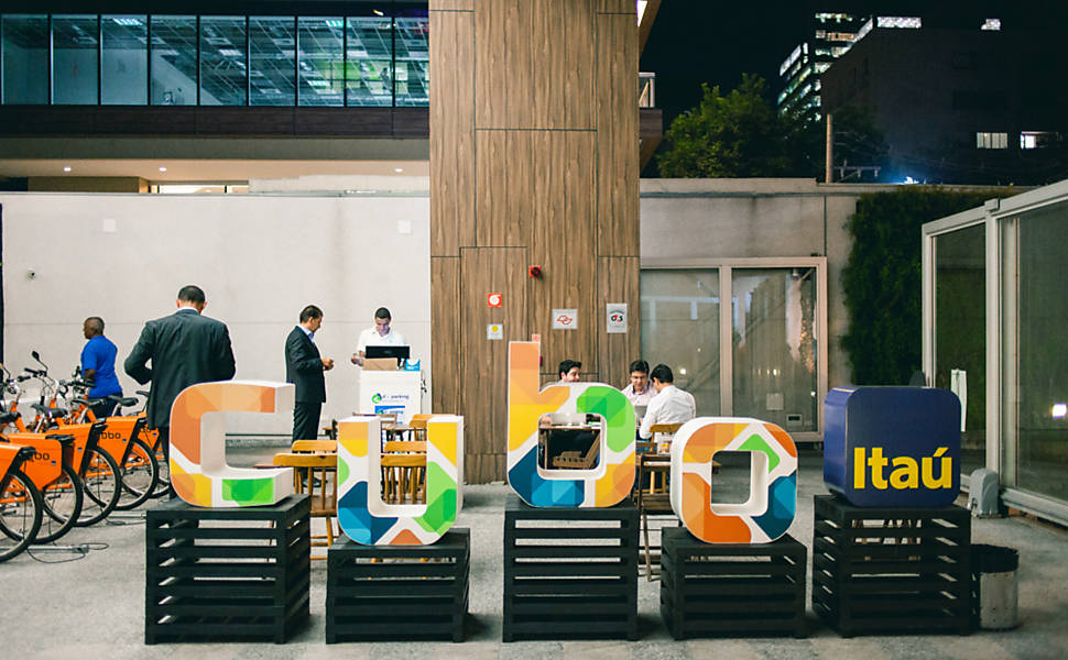 Entrada da Cubo, no Itaú