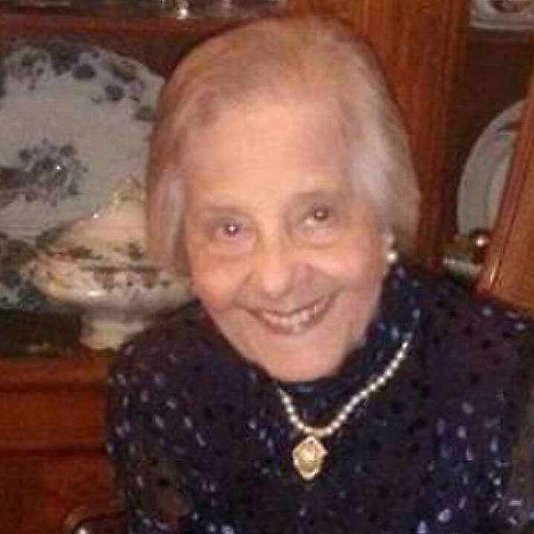 Cecília de Lourdes Monteiro Alcântara (1930-2016)