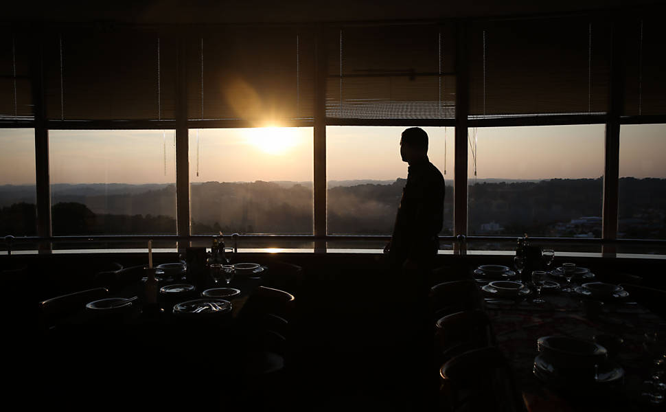 Juliano Brandalise, dono do restaurante giratório Mascaron,  em Veranópolis, a cidade da longevidade