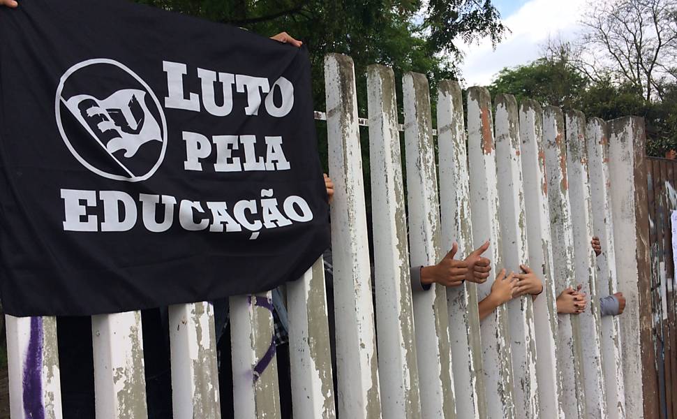 Protestos nesta terça (25) em Curitiba