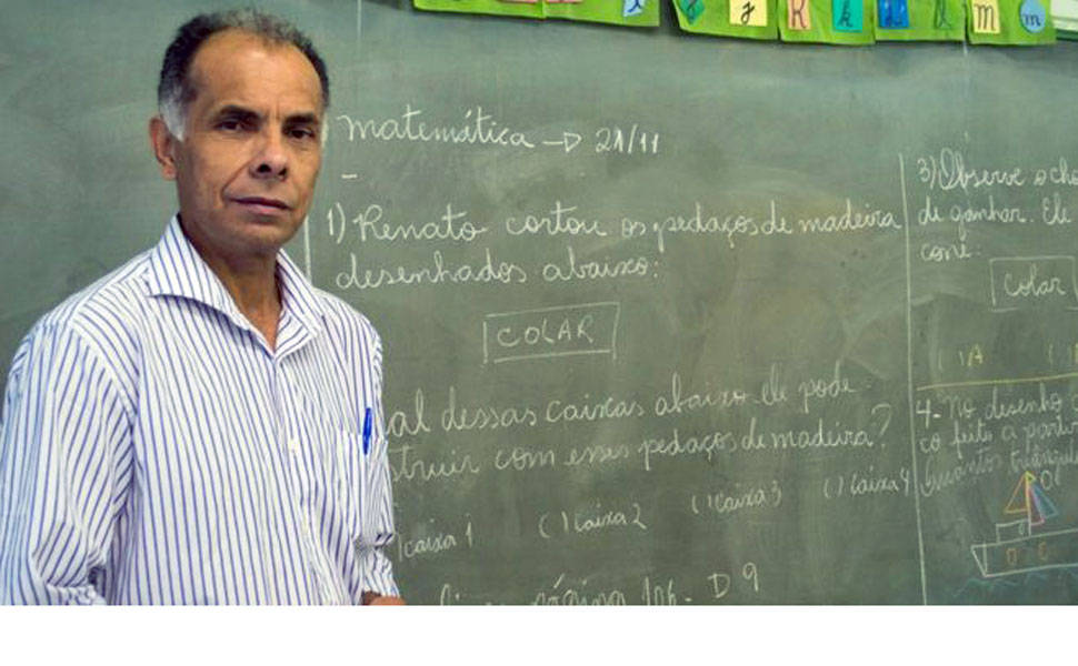 Máximo Ribeiro luta pela educação em região pobre