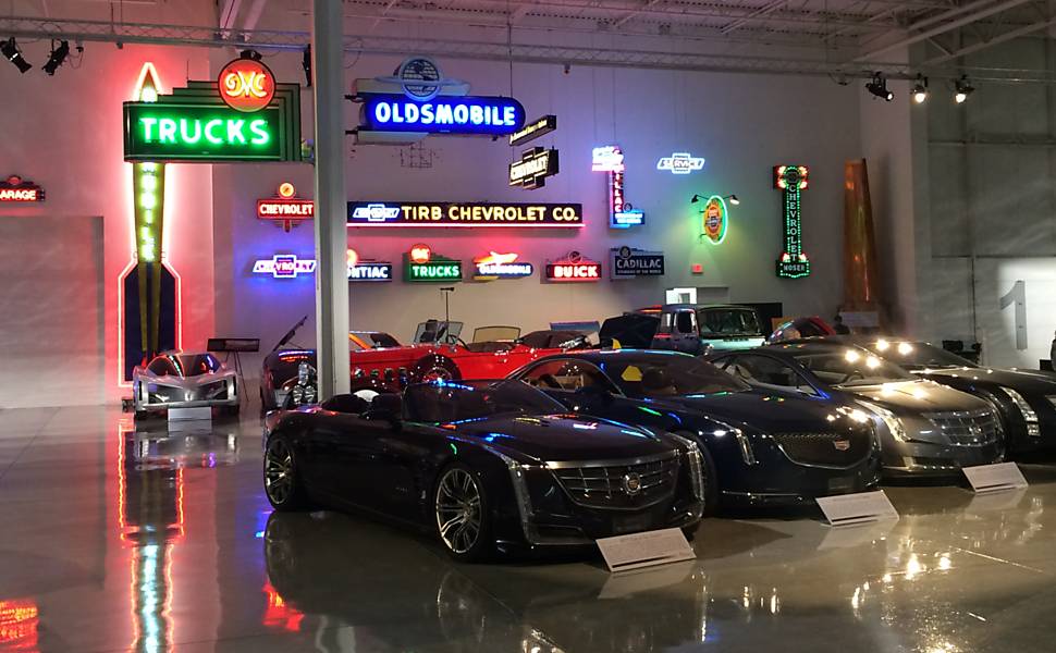 Conceitos da Cadillac exibido no acervo da General Motors, nos arredores de Detroit