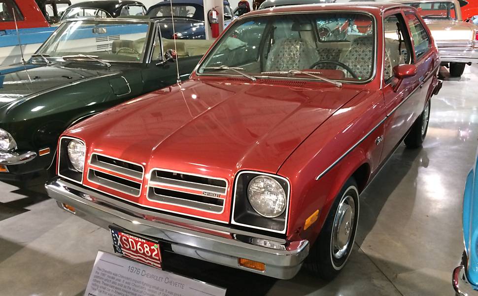 Chevrolet Chevette (1976) - Assim como o modelo produzido e vendido no Brasil, o Chevette norte-americano derivou do Opel Kadett europeu, o que explica a semelhança