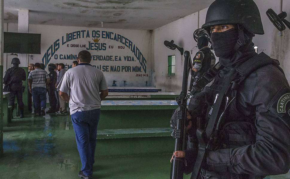 Rebelião e morte em Manaus