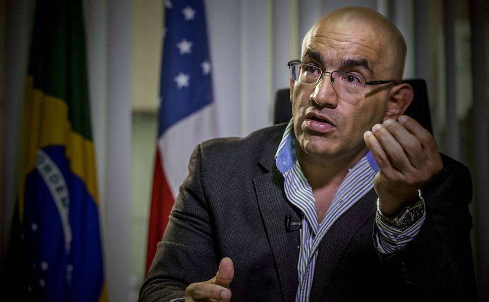 Entrevista com o Luiz Carlos Valois da Vara de execução penal de Manaus