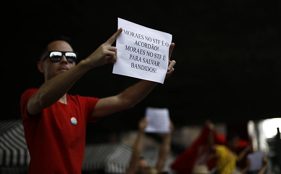 Protesto contra Alexandre de Moraes