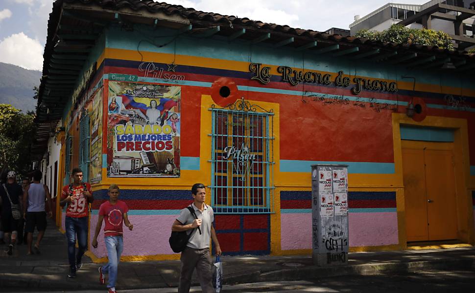 Casa de dança do distrito de El Papblado, em Medellín
