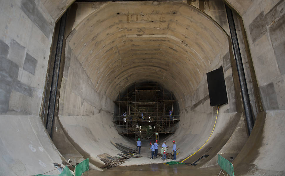 Construção da casa de força 4 da usina hidrelétrica de Santo Antônio, no rio Madeira