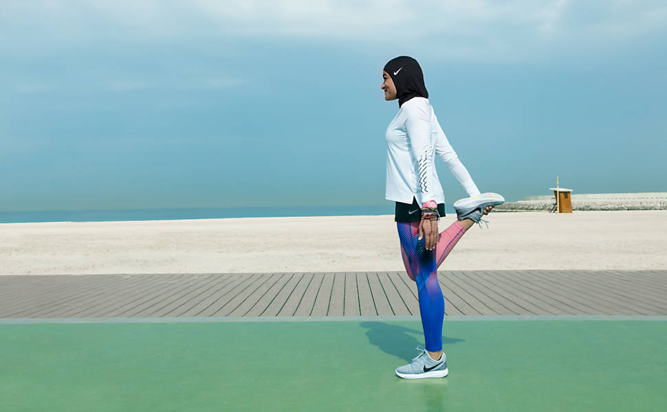 Nike running sales hijab