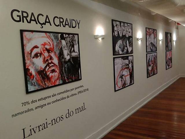 Telas estão expostas no Centro Cultural Erico Veríssimo, em Porto Alegre