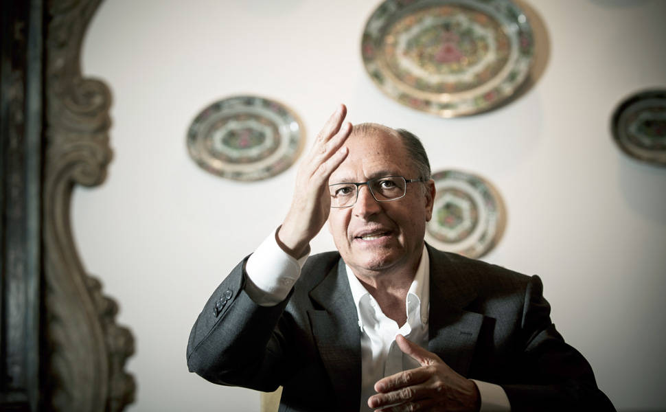 Alckmin compara evolução de propostas do governo com Goku e