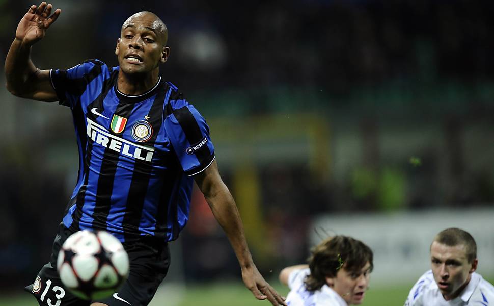 Maicon fez parte da equipe da Internazionale, dirigida por José Mourinho, que conquistou o torneio europeu em 2010