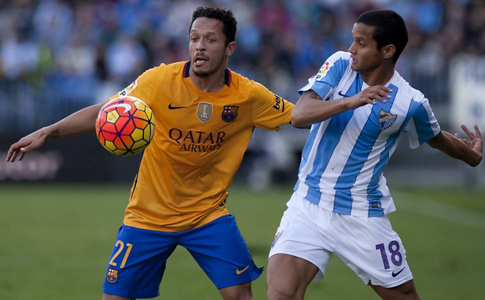 Lateral discreto, Adriano foi peça do elenco do Barcelona que ganhou a Liga dos Campeões em 2011 e 2015