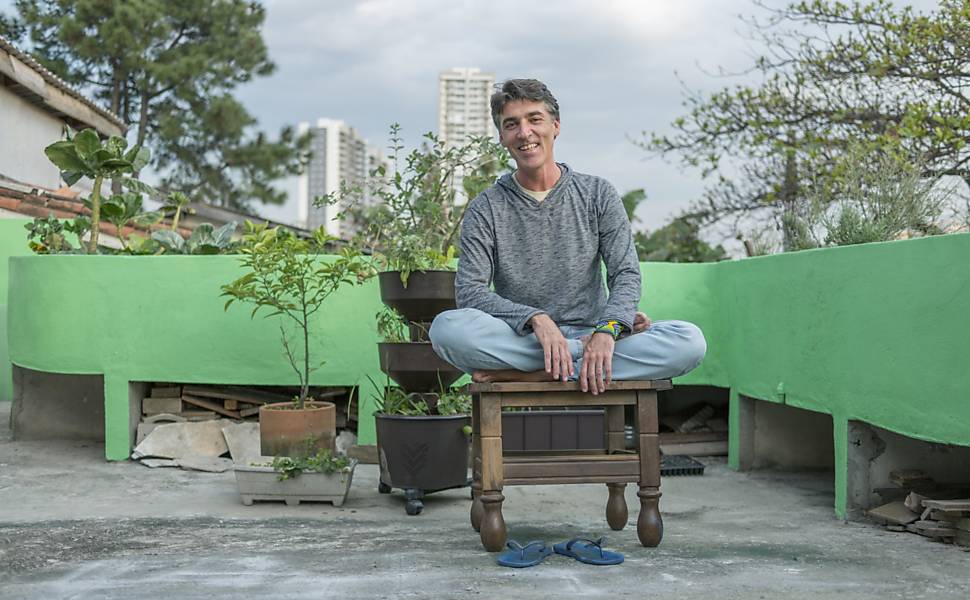 Cláudio Spínola, empreendedor da Rede Folha apresenta o caso inspirador da da Morada da Floresta, fundada por ele e que é referência em práticas sustentáveis na cidade de São Paulo