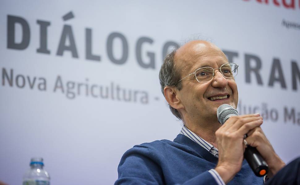 Rogério Dias, coordenador de agroecologia do Ministério da Agricultura, Pecuária e Abastecimento também foi debatedor no "Diálogos Transformadores Nova Agricultura: Uma Produção Mais Sustentável de Alimentos e Fibras"