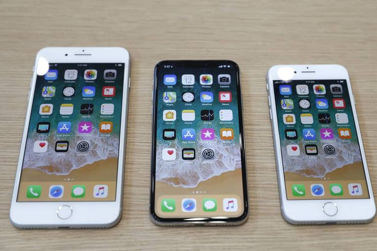 o iPhone 8 Plus, o iPhone X e o iPhone 8