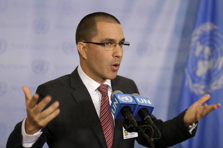 O chanceler da Venezuela, Jorge Arreaza, durante sua entrevista na ONU