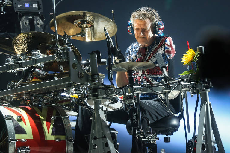 Rick Allen, baterista da banda Def Leppard, em show no Rock in Rio