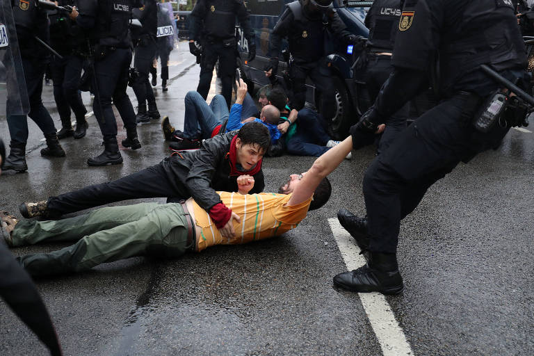 Manifestaes em plebiscito separatista catalo