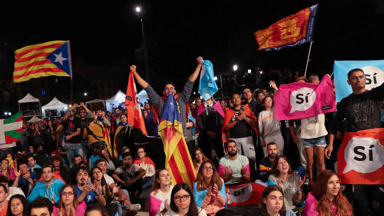 Manifestações em plebiscito catalão