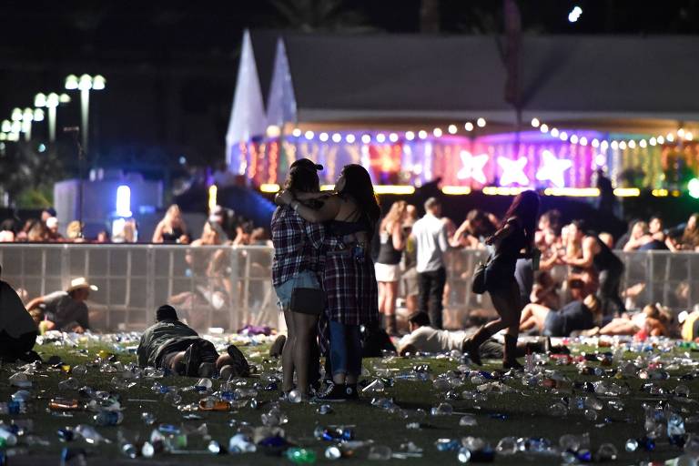 Hotel de Las Vegas palco de ataque em 2017 processa vítimas do massacre