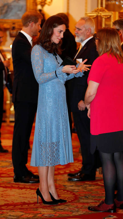 Kate Middleton faz primeira aparição pública após anúncio de gravidez