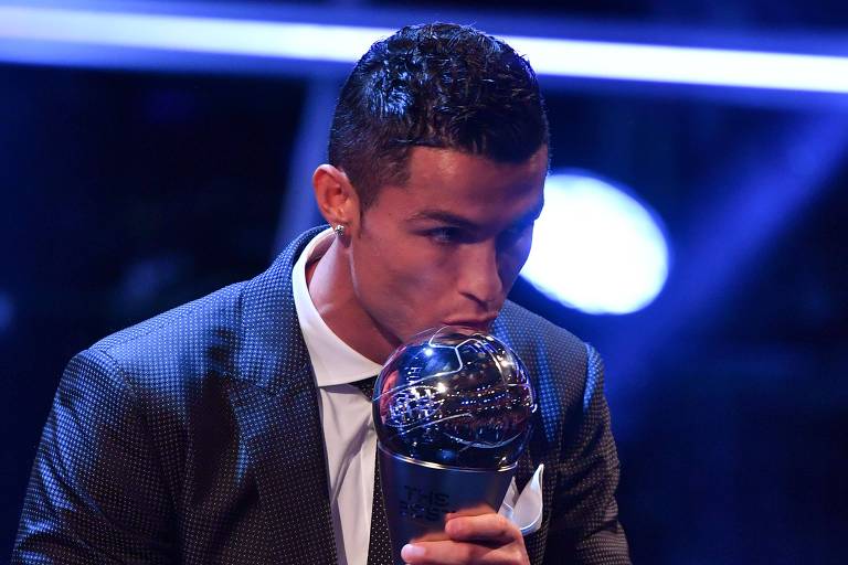 Cristiano Ronaldo, cinco vezes o melhor do mundo