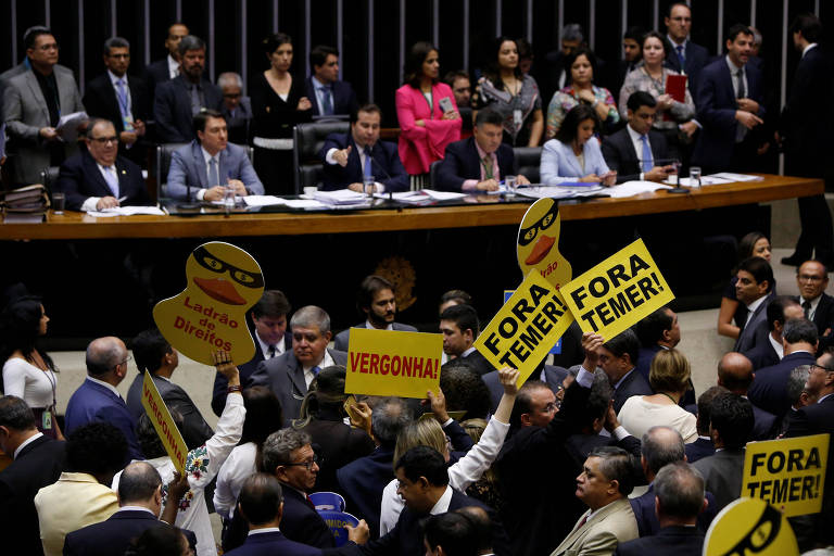Deputados no plenrio da Cmara nesta quarta (25) durante a votao da segunda denncia da PGR contra Temer