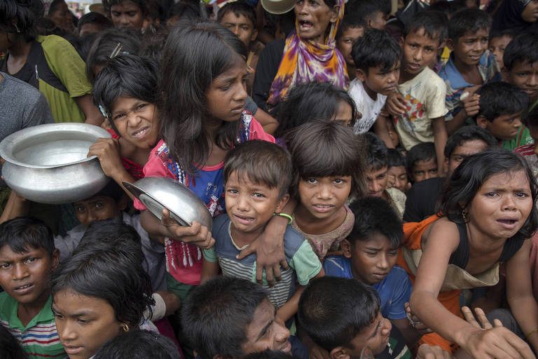 Rohingyas fogem de Mianmar