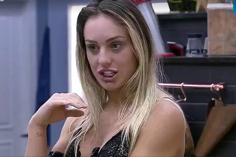 Monick diz que ex ofereceu R$ 50 mil para reatar namoro