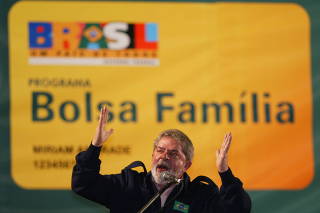 Lula no Bolsa Familia