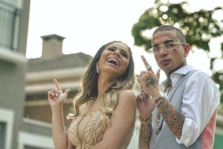 Lexa oficializa noivado com Guimê e usa joias de mais de R$ 200 mil