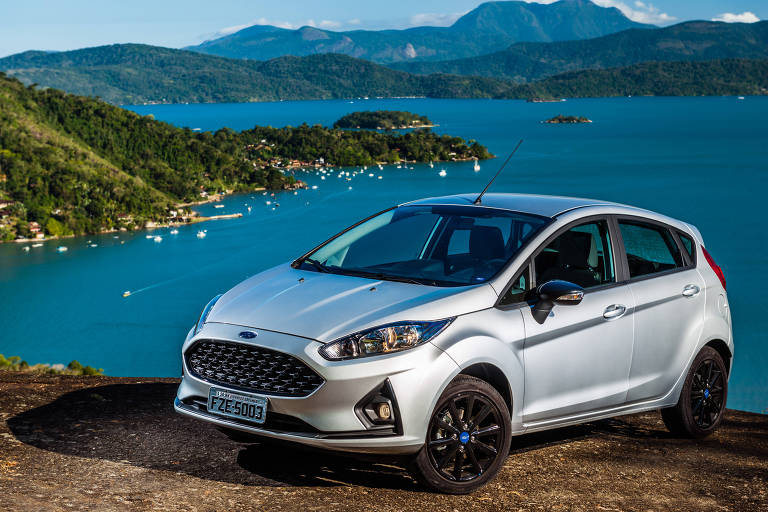 A versão 2018 do carro tem preços começando em R$ 56,7 mil para a versão SE 1.6 e chega aos R$ 75,2 mil na Titanium Plus 1.6 AT